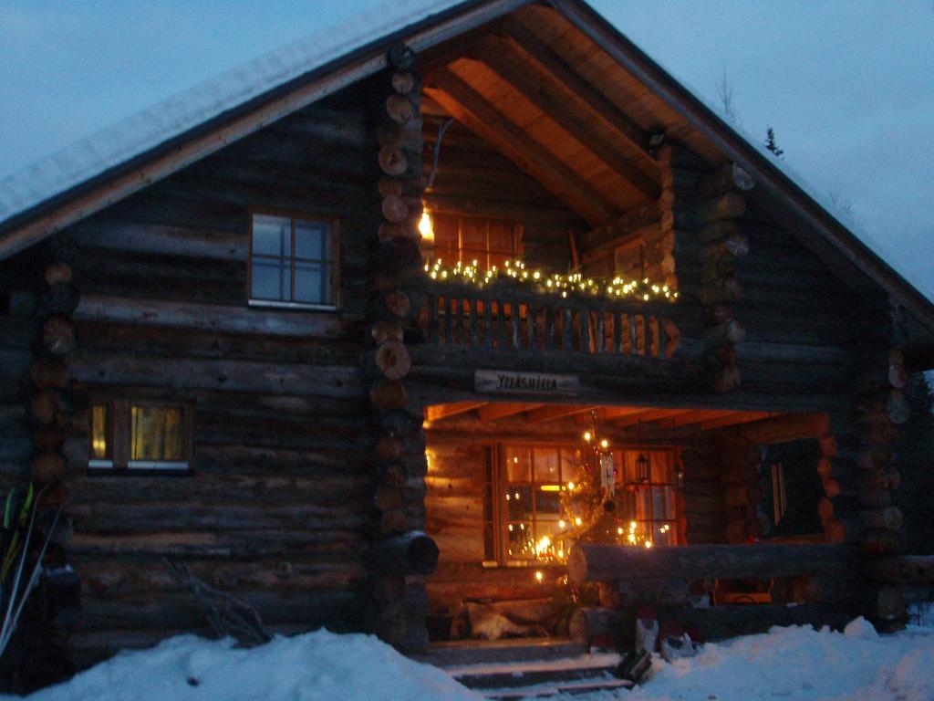 Yllaeshilla Cottage Äkäslompolo Extérieur photo